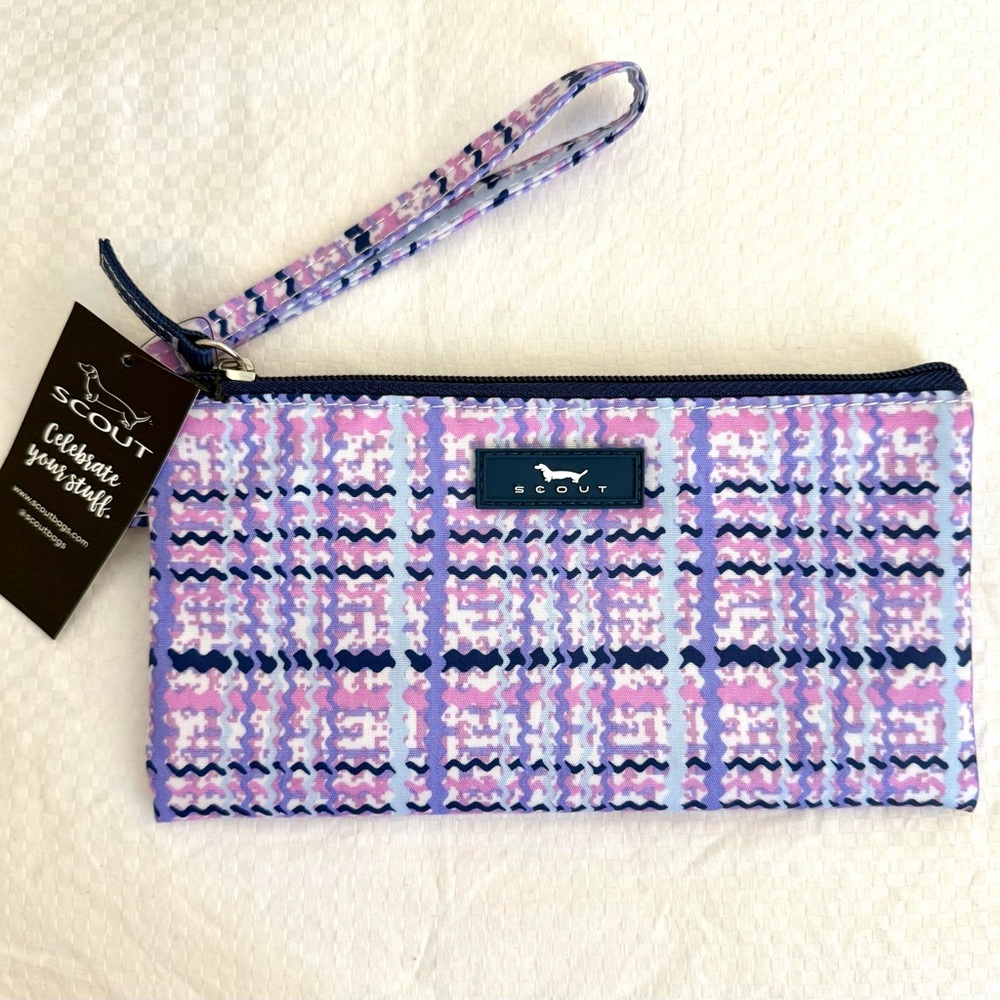 SCOUT Kate Wristlet Chrissy in Retweeded Pink and Purple